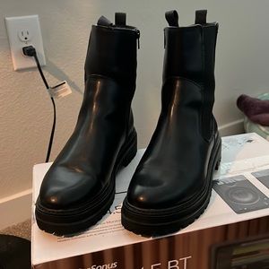 Chunky Black Boots